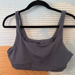 Vuori Scoop Neck Sports Bra - Charcoal